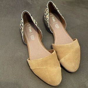 Toms d’Orsay flats
